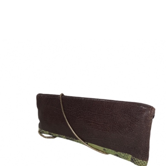 Henri Bendel Dark Brown Clutch with Gold Zipper - Picture 5 of 8